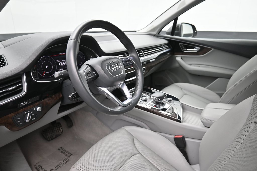 Used 2018 Audi Q7 3.0T Prestige AWD/4WD image 21