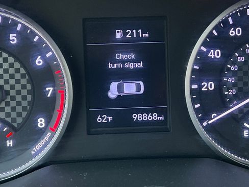 Used 2020 Hyundai Elantra SEL w/ Cargo Package (C1) FWD image 34
