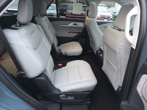 New 2026 Ford Explorer Active image 27