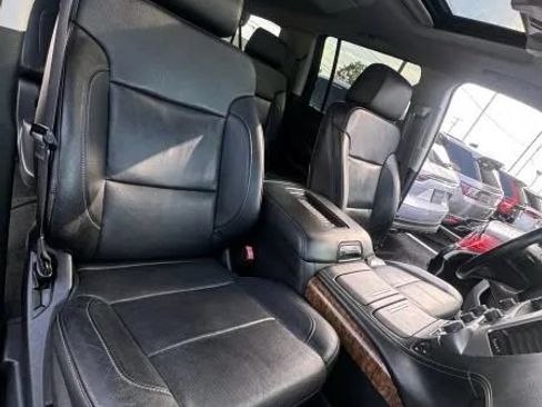 Used 2016 Chevrolet Suburban LTZ AWD/4WD image 18
