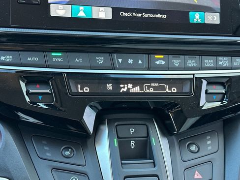 Certified 2025 Honda Odyssey EX-L image 19