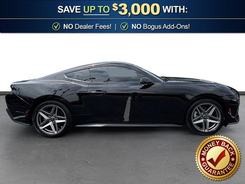 Used 2025 Ford Mustang Coupe RWD image 8
