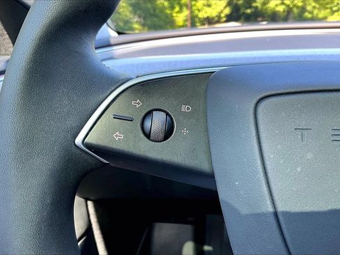 Used 2025 Tesla Model 3 Long Range RWD image 28