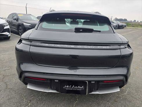 Used 2024 Porsche Taycan 4S image 4