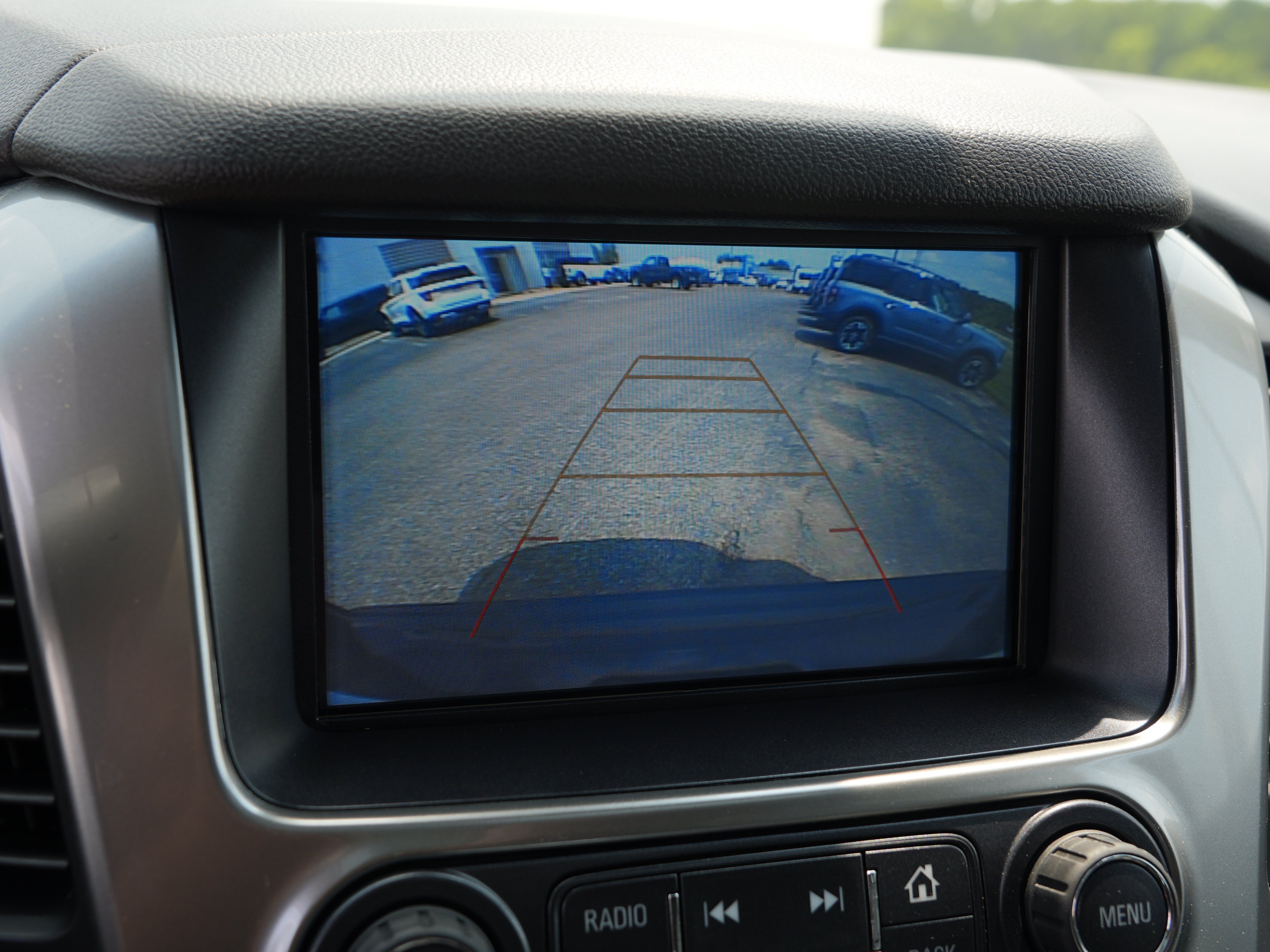 Used 2020 Chevrolet Tahoe LT AWD/4WD image 32