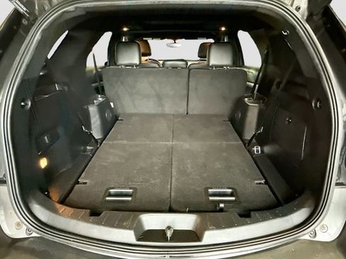 Used 2016 Ford Explorer XLT w/ Equipment Group 202A image 28