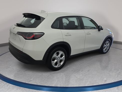 Used 2025 Honda HR-V LX image 5