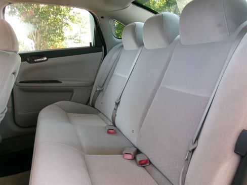 Used 2008 Chevrolet Impala LS FWD image 28