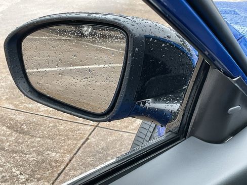 Used 2025 Nissan Altima 2.5 SR image 11