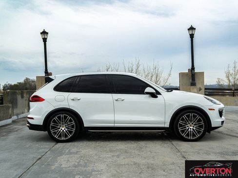 Used 2015 Porsche Cayenne S image 6
