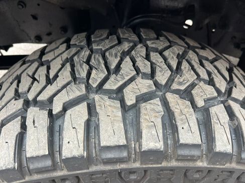 Used 2005 Ford Excursion Eddie Bauer image 11