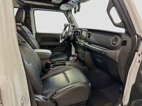 Used 2023 Jeep Wrangler Unlimited Rubicon 4xe w/ Safety Group image 32