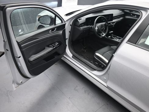 Used 2025 Kia K5 GT-Line w/ GT-Line Premium Package FWD image 20