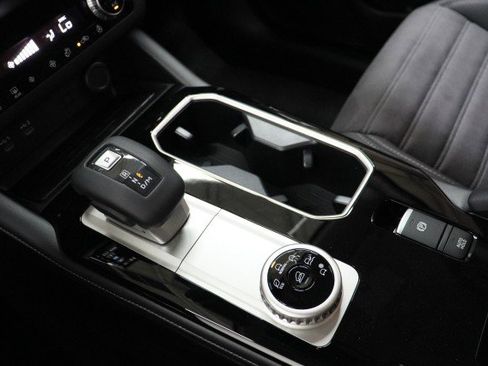 New 2026 Mitsubishi Outlander SE FWD image 14