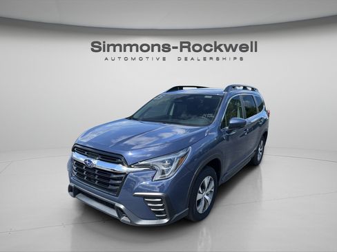 Used 2025 Subaru Ascent Premium AWD/4WD image 1