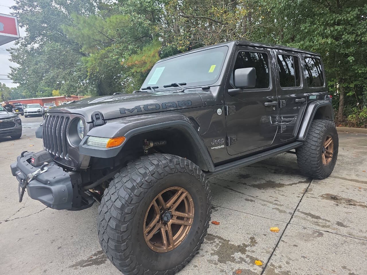 Used 2019 Jeep Wrangler Unlimited Sahara w/ Quick Order Package 24M Moab AWD/4WD image 2