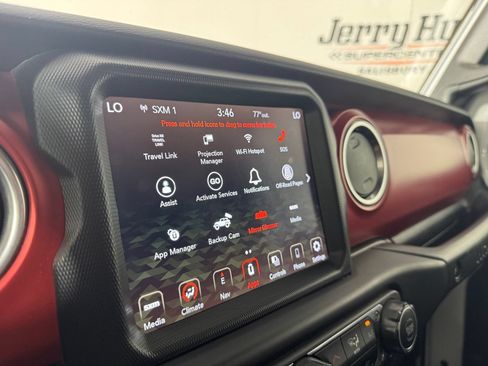 Used 2022 Jeep Wrangler Unlimited Rubicon AWD/4WD image 16