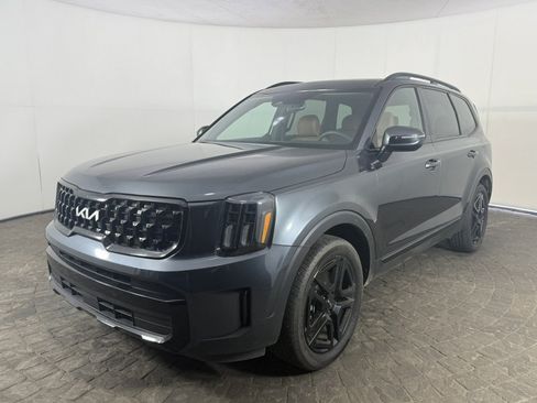 Used 2024 Kia Telluride EX X-Line AWD/4WD image 3