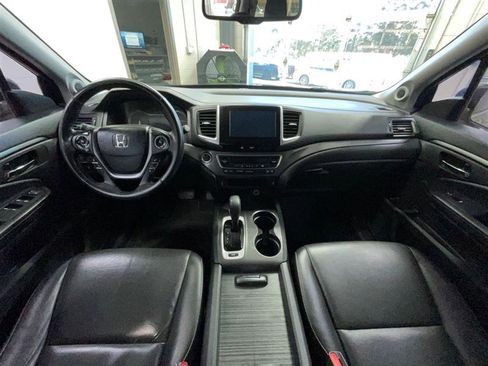 Used 2017 Honda Ridgeline RTL-T image 19