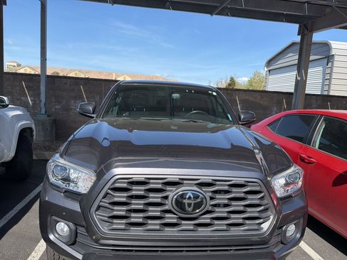 Certified 2023 Toyota Tacoma TRD Off-Road w/ Technology Package image 3