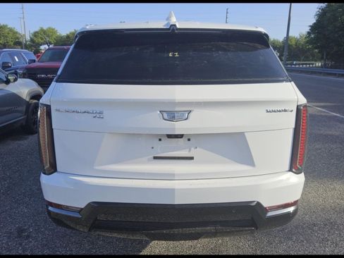 Used 2025 Cadillac Escalade IQ Sport 1 AWD/4WD image 19