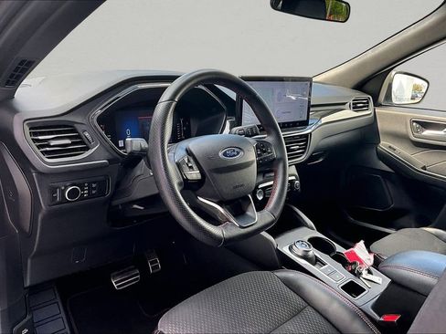 Used 2023 Ford Escape ST-Line w/ Tech Pack #1 image 15