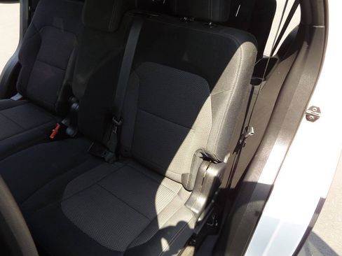 Used 2016 Ford Explorer XLT AWD/4WD image 15
