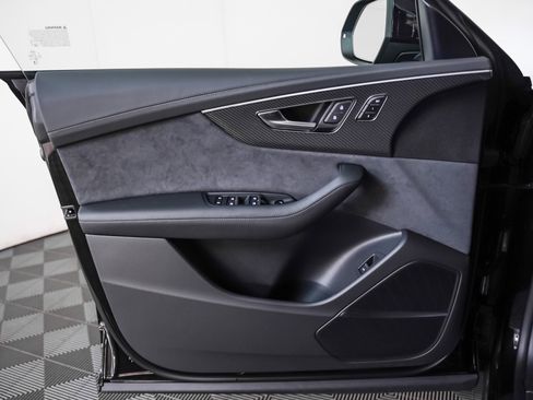 New 2026 Audi RS Q8 performance image 23