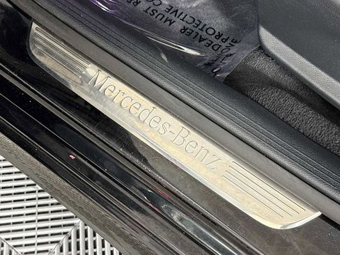 Used 2021 Mercedes-Benz E 350 4MATIC Sedan image 10