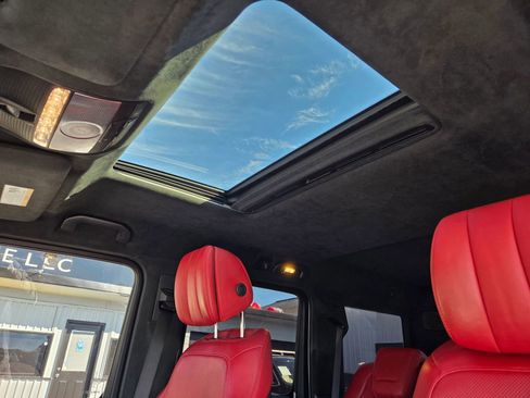 Used 2021 Mercedes-Benz G 550 w/ Exclusive Interior Package image 25