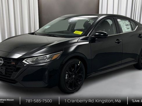 New 2025 Nissan Sentra SR w/ Midnight Edition image 1