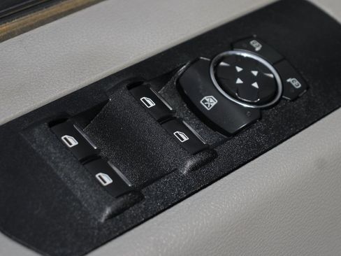 Used 2018 Ford F350 XLT image 16