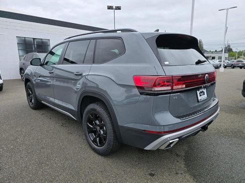 New 2026 Volkswagen Atlas Peak Edition AWD/4WD image 5