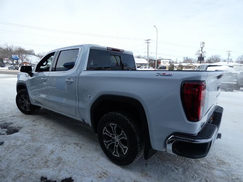 New 2026 GMC Sierra 1500 SLE w/ X31 Off-Road Package image 11