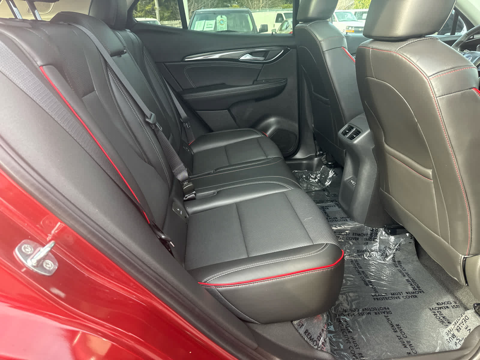 Used 2023 Buick Envision Essence w/ Sport Touring Package AWD/4WD image 14
