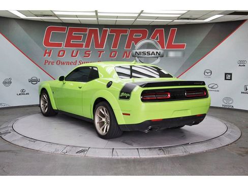 Used 2023 Dodge Challenger R/T Scat Pack RWD image 5