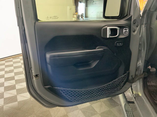 Used 2019 Jeep Wrangler Unlimited Sport S AWD/4WD image 18