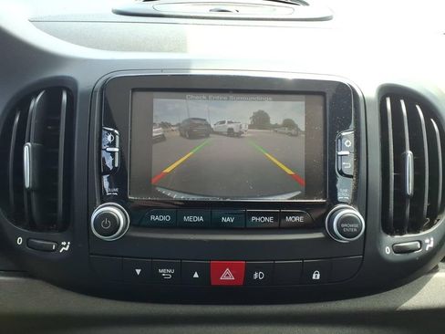 Used 2014 FIAT 500L Trekking w/ Popular Equipment Group FWD image 14