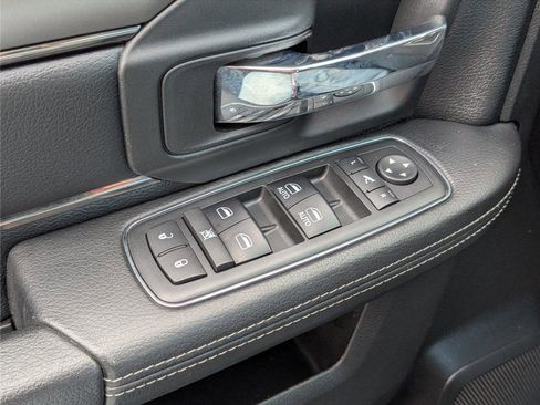 Used 2017 RAM 1500 Sport w/ Convenience Group image 18