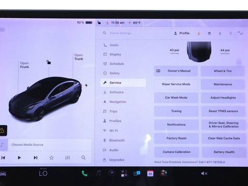Used 2018 Tesla Model 3 Long Range AWD/4WD image 23