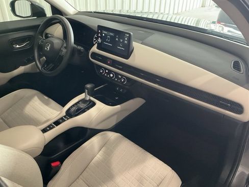 Certified 2026 Honda HR-V LX image 21