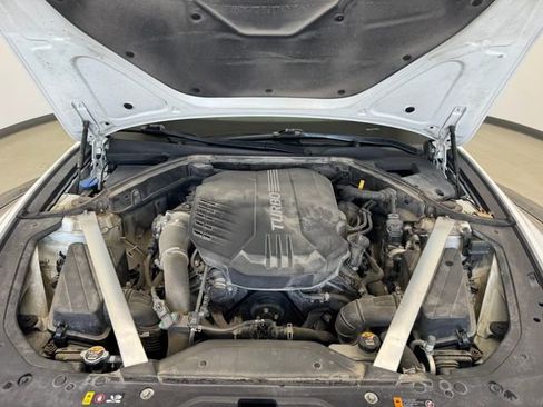 Used 2020 Genesis G70 3.3T w/ Sport Package image 13