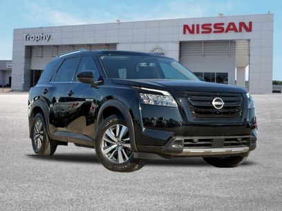 Certified 2024 Nissan Pathfinder SL w/ Black Appearance Package