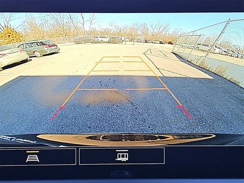 Certified 2023 Chevrolet Blazer LT w/ Convenience Package image 28