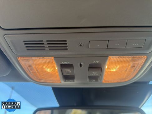 Used 2020 Honda CR-V Touring image 18