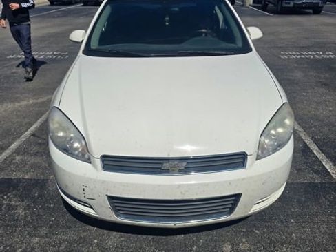 Used 2009 Chevrolet Impala LT image 3