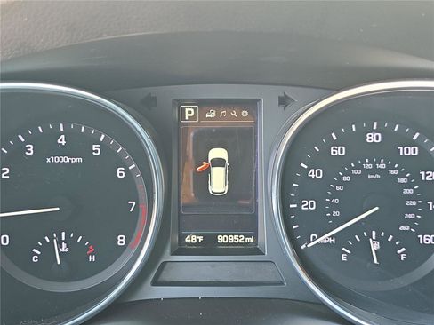 Used 2018 Hyundai Santa Fe Sport image 26