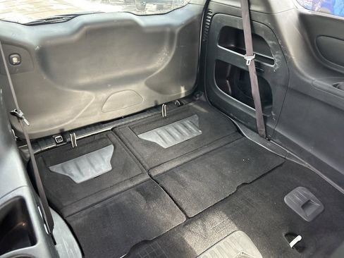 Used 2020 Chrysler Pacifica Touring-L image 19