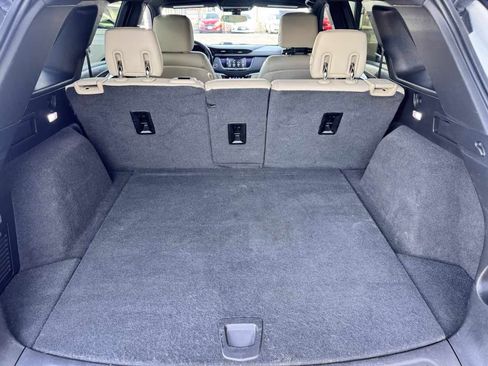 Used 2018 Cadillac XT5 FWD w/ LPO, Wheel Lock Package image 25