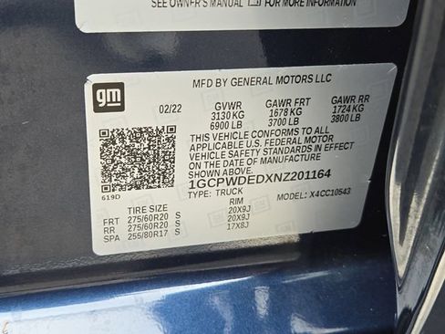 Used 2022 Chevrolet Silverado 1500 RST w/ LPO, Blackout Package RWD image 18
